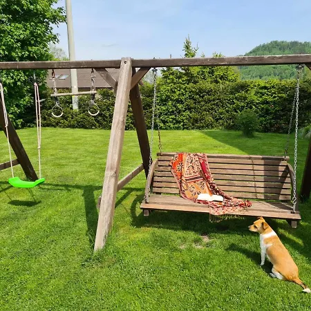 Dom wakacyjny Pod Klonem Z Sauną *