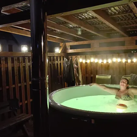 Pod Klonem Z Balia I Sauna * ルバフカ