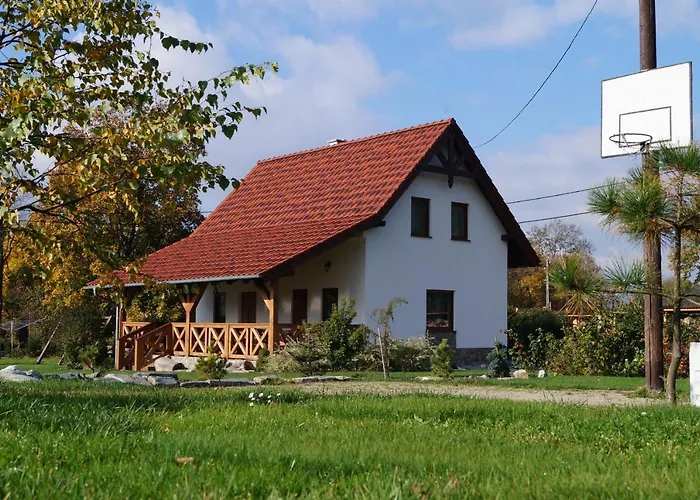 Pod Klonem Z Balia I Sauna Casa de Férias *