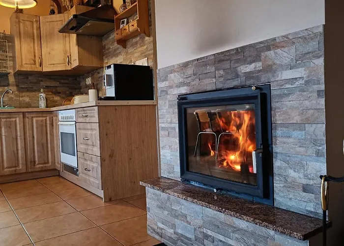 Pod Klonem Z Balia I Sauna Casa de Férias Lubawka